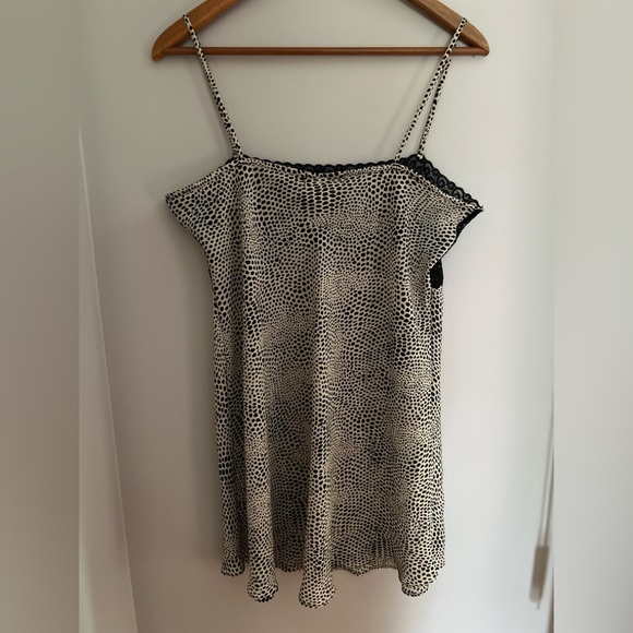 Secret Treasures Vintage Black and White Polka Dot Slip Dress L Fits S-M best - Picture 10 of 10